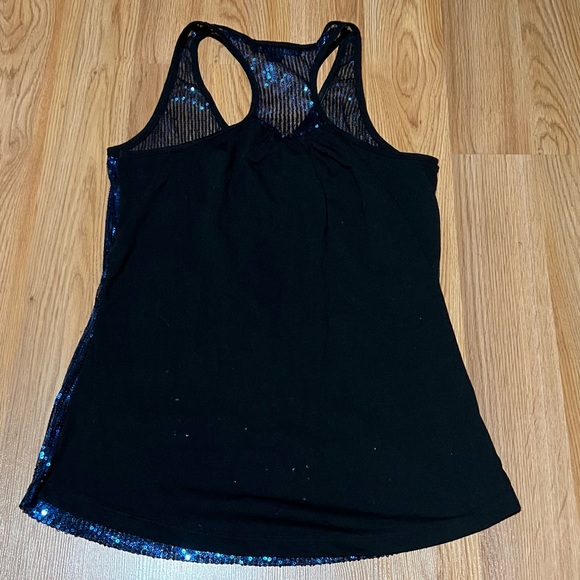 FOREVER 21 Woman’s sleeveless Racerback Blue sequins tan top - Picture 2 of 6